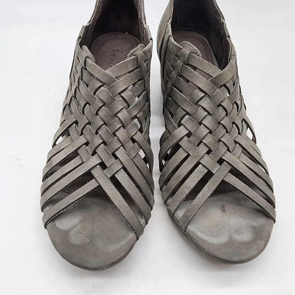Chocolat Blu Yoko Woven Wedge Sandals Women's Size 8 Grey Leather Cork Heel